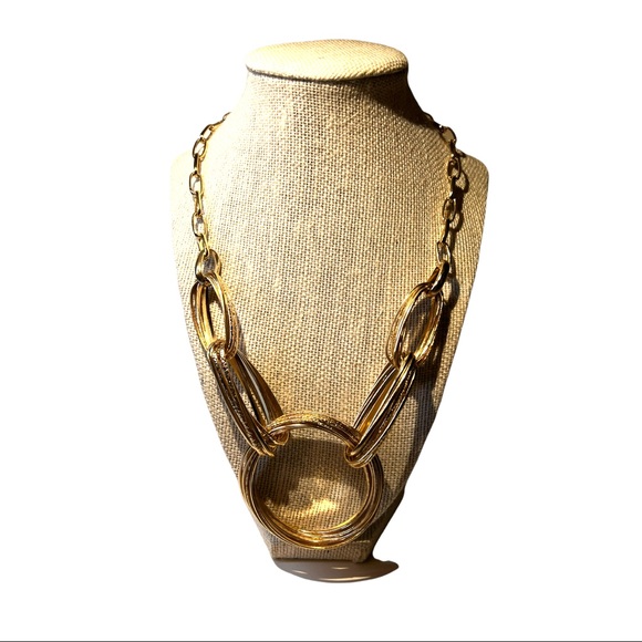 INC BRILLIANT GoldTone Chain Necklace with center circular design NEW WITH TAGS - Picture 3 of 12